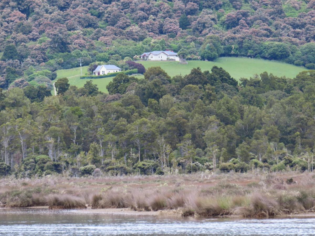 Hilltop Accommodation Catlins Papatowai Exteriör bild